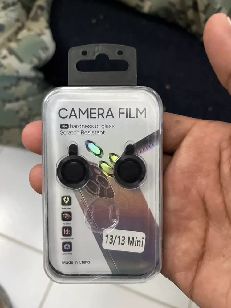 PROTECTOR DE CAMARA IPHONE — ACCESORIOS